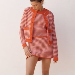 NWT Zara orange knit skirt